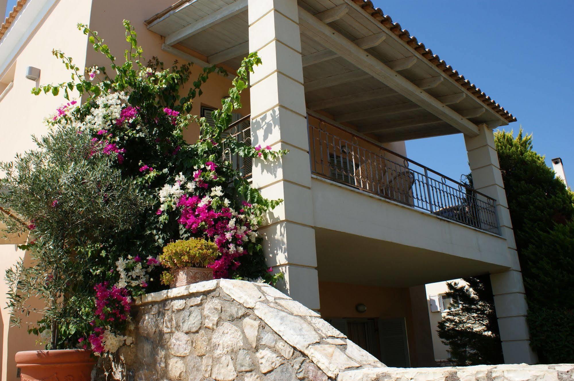 Harmony Hotel Apartments Selianítika Esterno foto